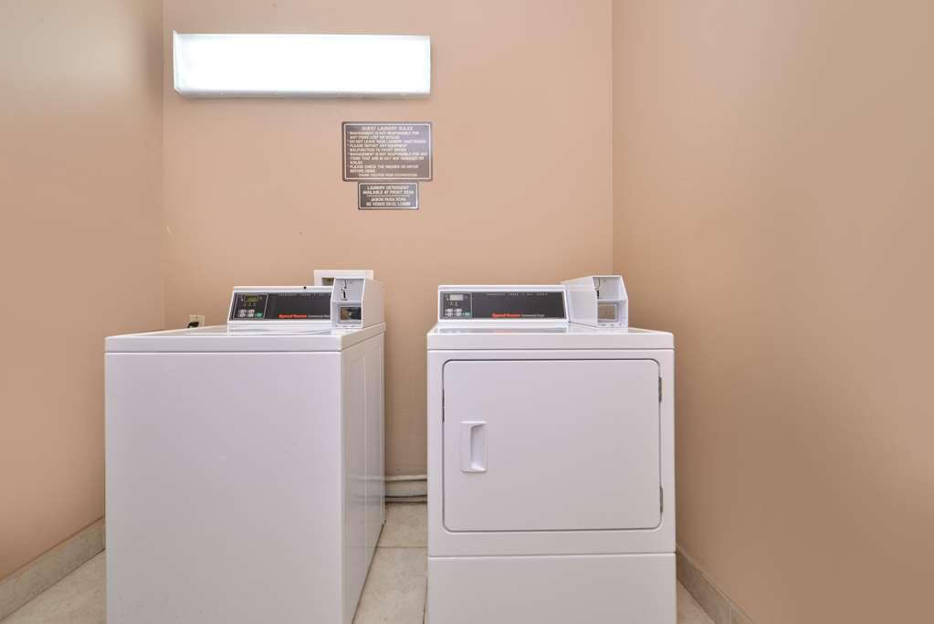 Americas Best Value Inn & Suites San Benito Konforlar fotoğraf
