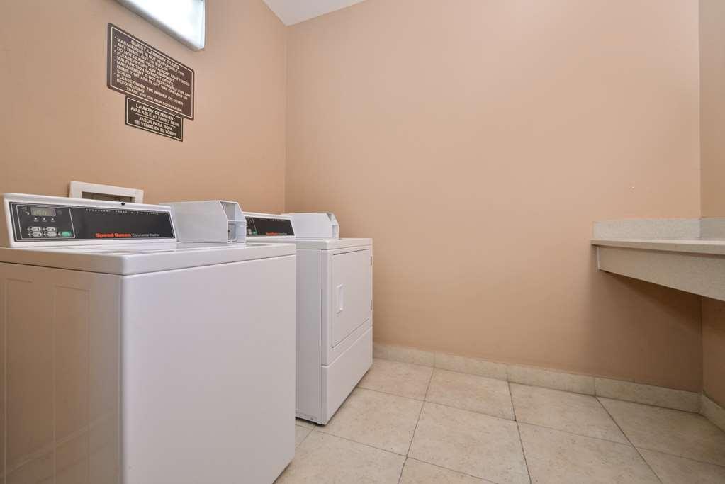 Americas Best Value Inn & Suites San Benito Konforlar fotoğraf